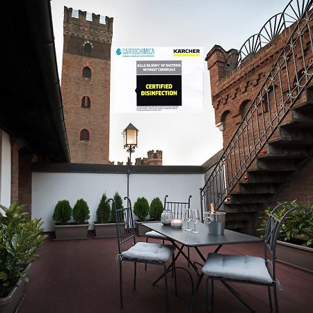 شقة Castello Medici Del Vascello آستي المظهر الخارجي الصورة